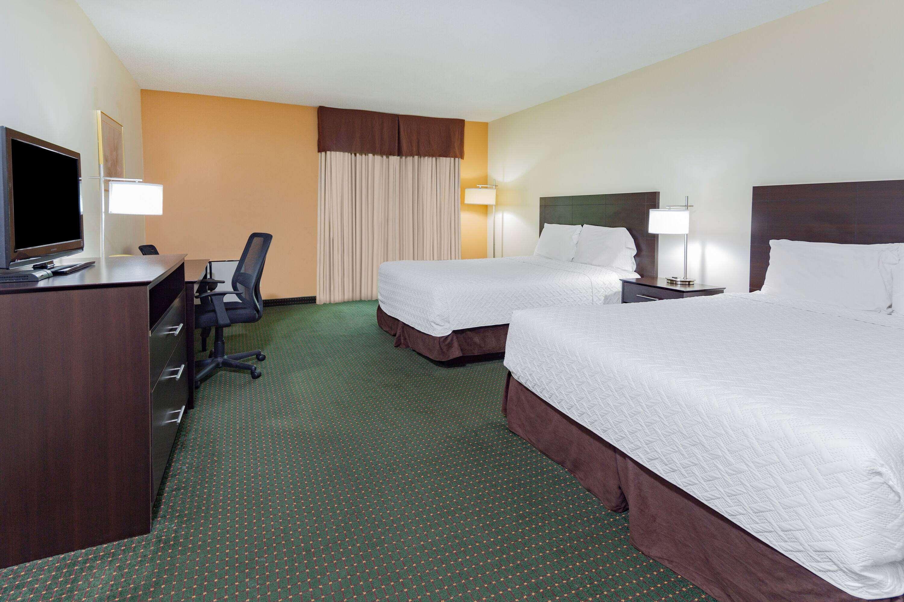 Travelodge By Wyndham Bracebridge Extérieur photo